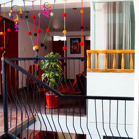 Qolmay Hostel Куско Екстериор снимка