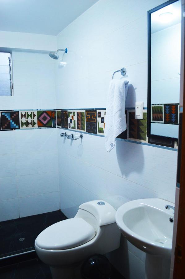 Qolmay Hostel Куско Екстериор снимка
