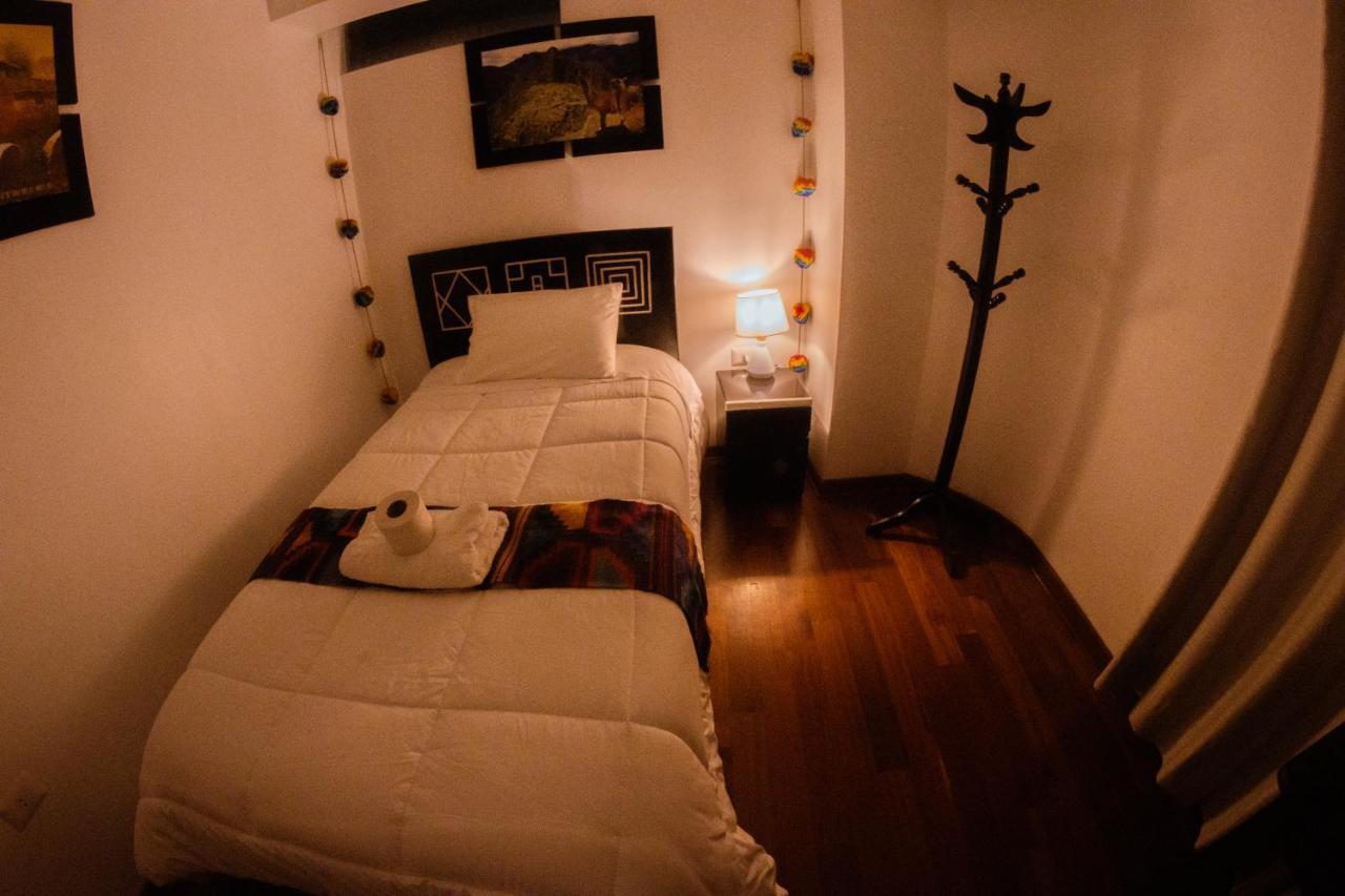 Qolmay Hostel Куско Екстериор снимка
